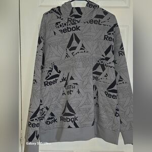 Reebok Men's Black and Gray Patterned Hoodie